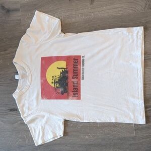 Island Summer graphic T-shirt